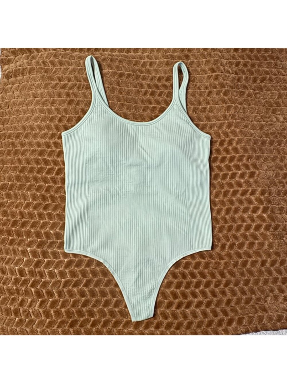 NWOT New Lululemon Ebb To Street Yoga Bodysuit Light Support Delicate Mint 6 B/C - Picture 2 of 8